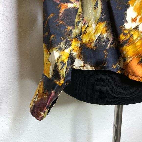 Pendleton black gold purple orange floral silk wrap front top size 4 Petite 4P - Picture 4 of 15